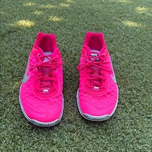 NIKE TRAINING FREE TR LUXE Pink Athletic Shoes White Soles Women’s US Sz 8